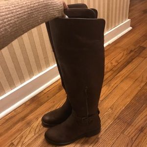 Above the knees guess boots